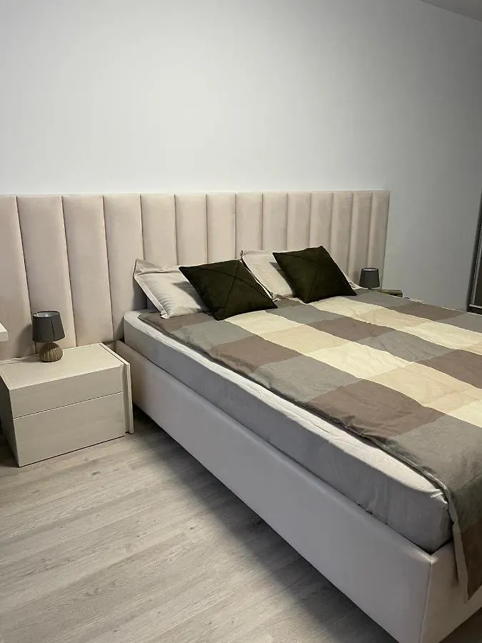 Studio Exceptional Daire Bükreş